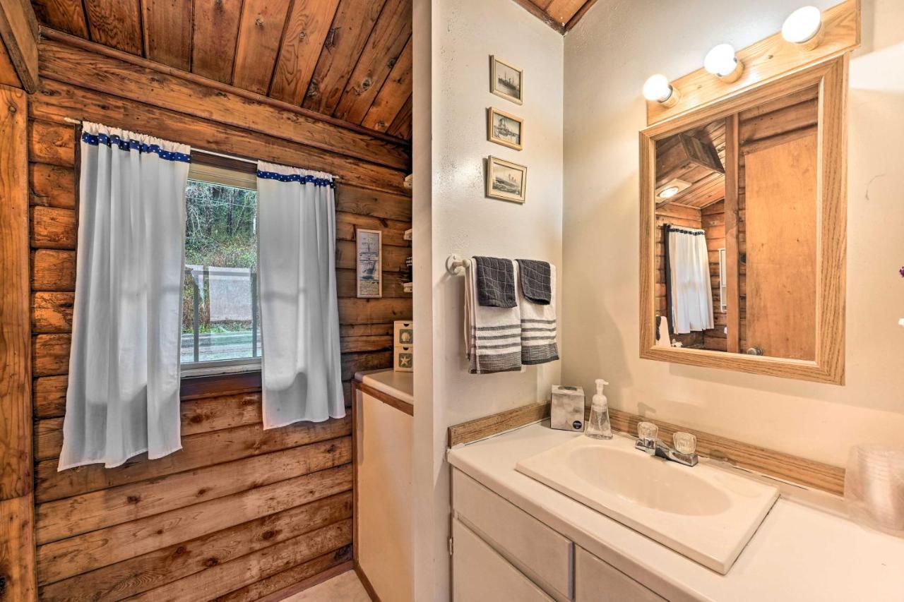 Waterfront Sekiu Escape - 9 Mi To Neah Bay! Villa Exterior photo